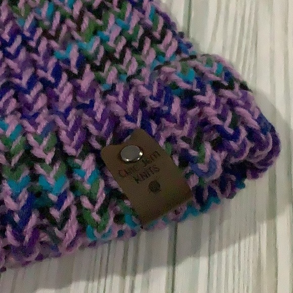 Handmade knitted purple multicolored winter hat - Picture 2 of 3